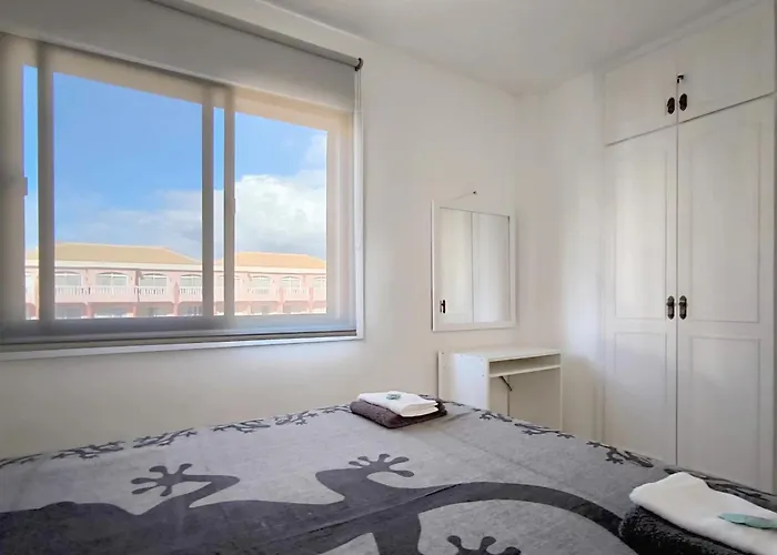 Amber Cristianos - El Cardon * Playa de las Américas