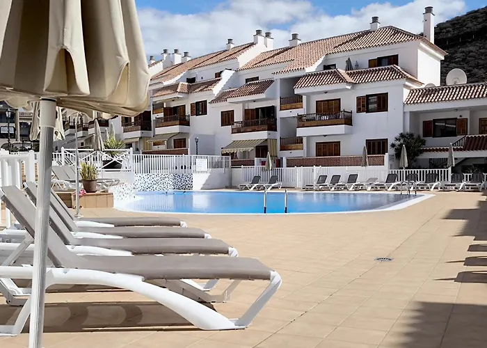 Amber Cristianos - El Cardon