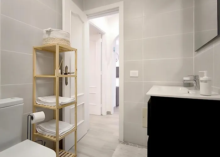 Amber Cristianos - El Cardon Apartment Playa de las Americas (Tenerife)