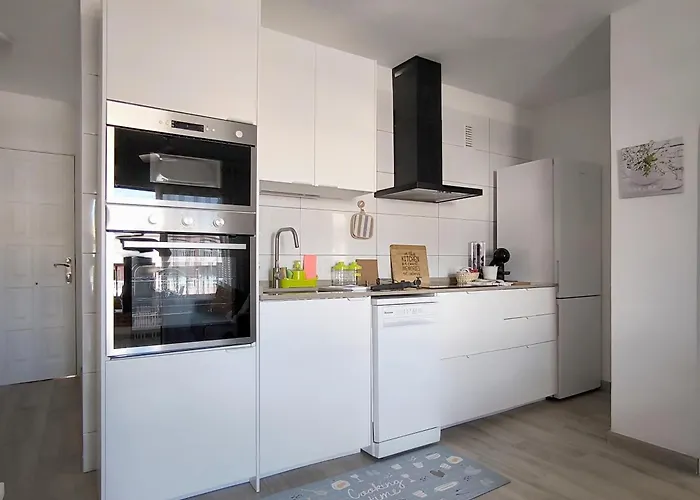 Amber Cristianos - El Cardon