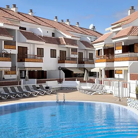 Amber Cristianos - El Cardon *